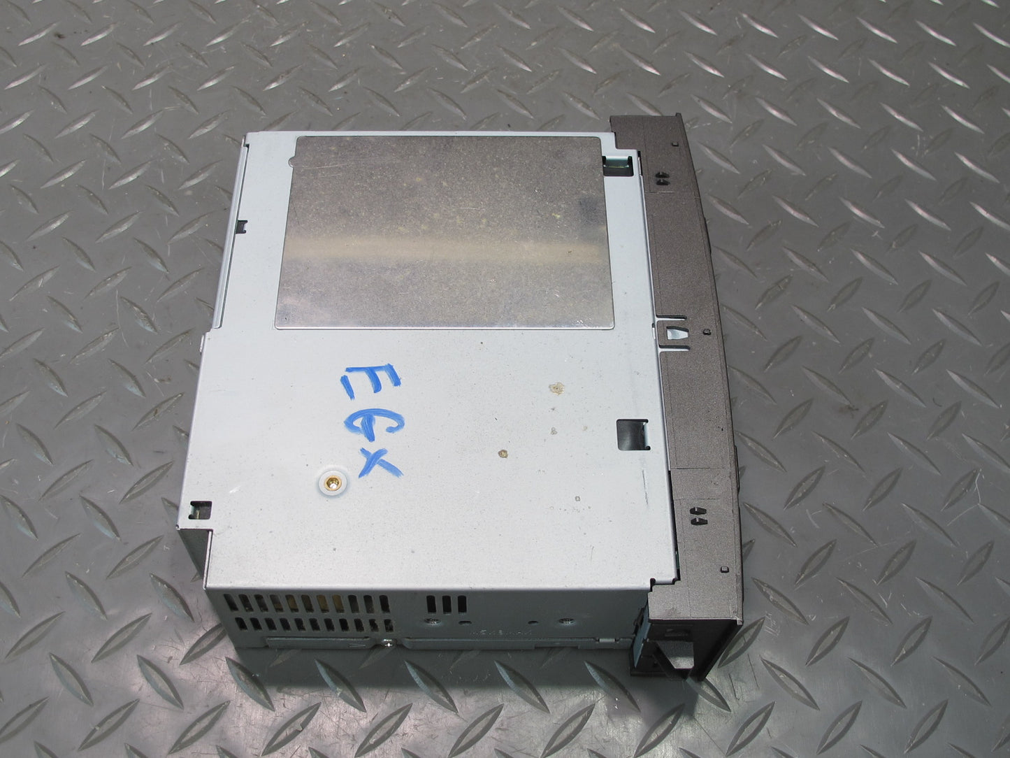 2006-2009 Lexus UZJ120L GX470 Radio Cassette Player 86120-60820