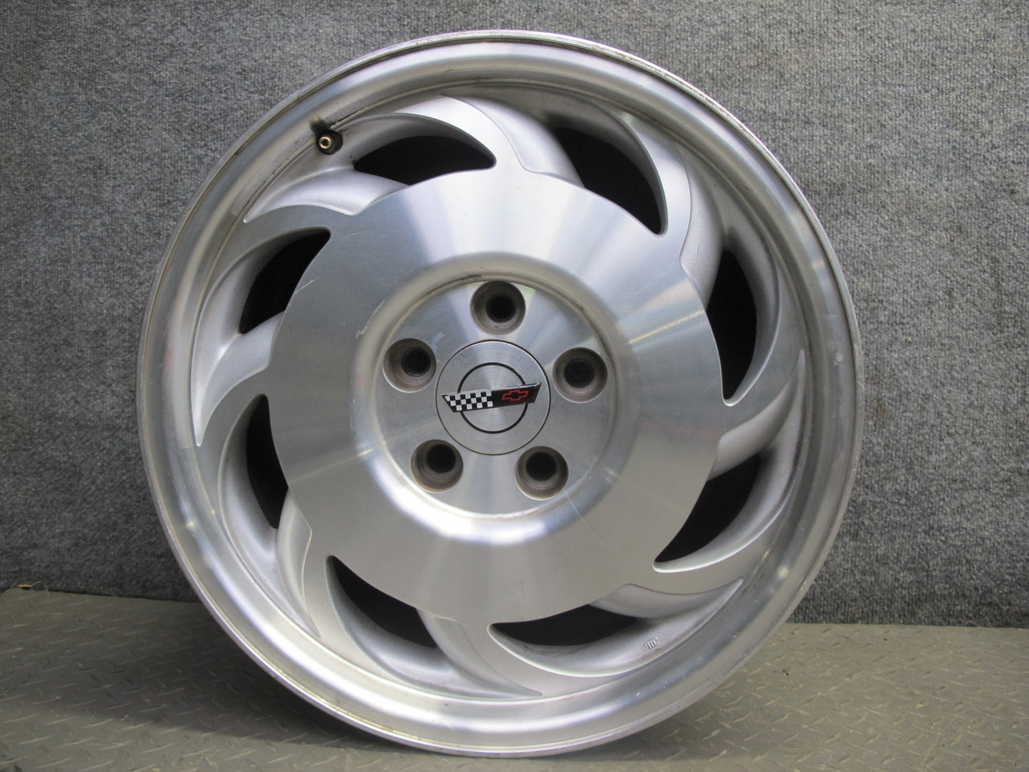 93-96 Chevrolet Corvette C4 Set of 4 17" R17 Wheel Rim 17x9.5J 17X8.5J ET56 OEM