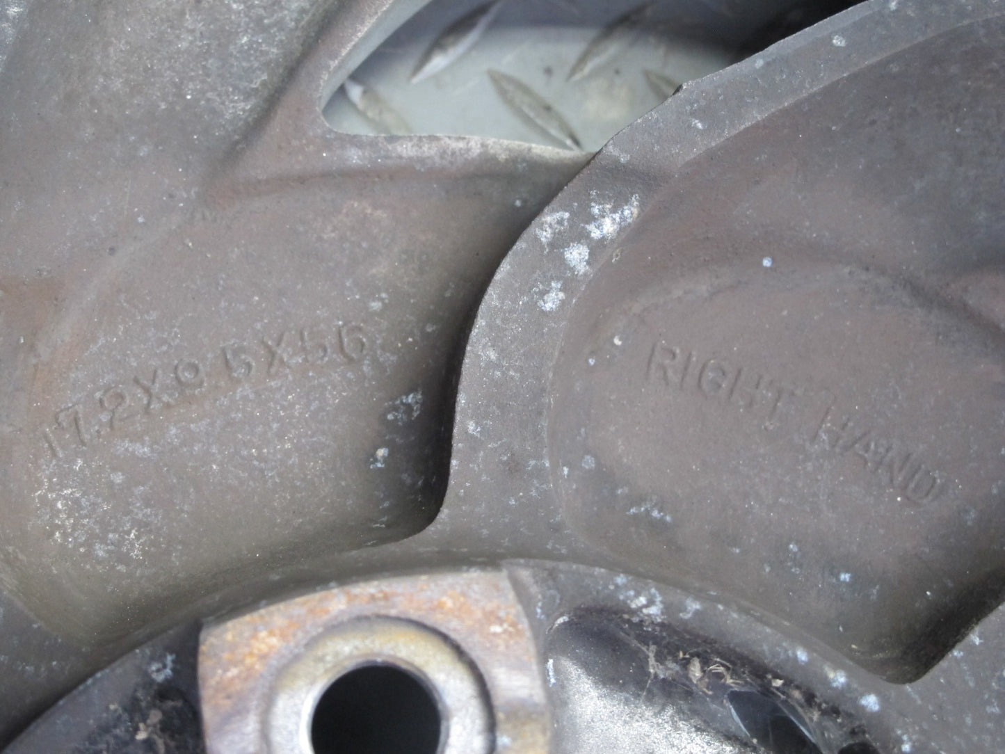 93-96 Chevrolet Corvette C4 Set of 4 17" R17 Wheel Rim 17x9.5J 17X8.5J ET56 OEM