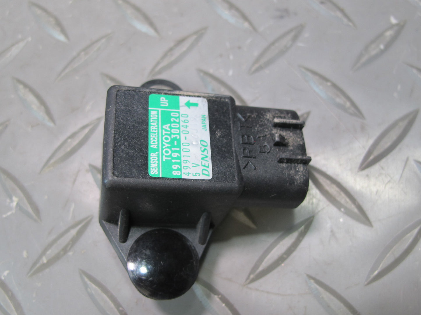2003-2009 Lexus UZJ120L GX470 YAW Rate Acceleration Speed Sensor 89191-30020