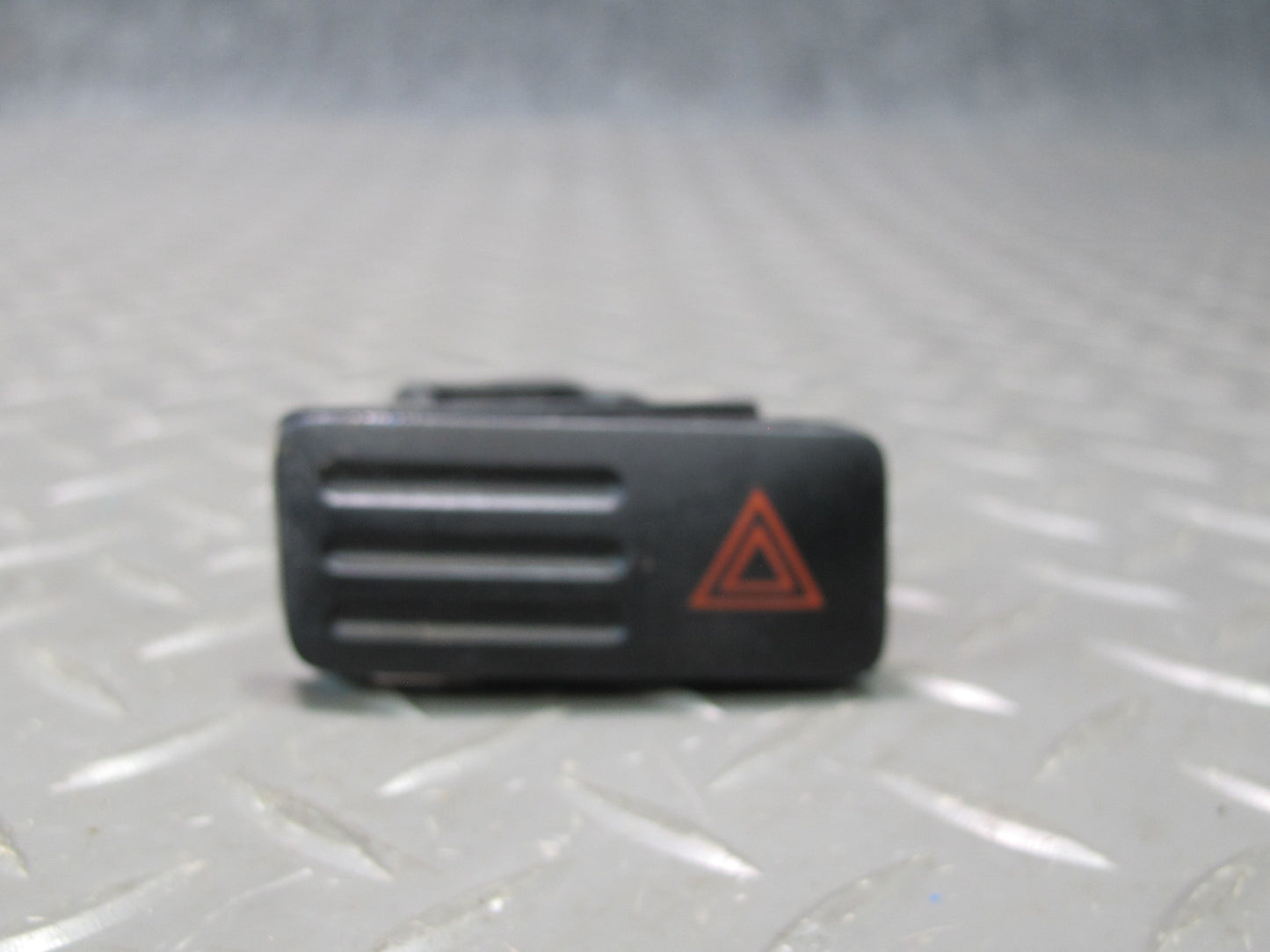 2003-2009 Lexus UZJ120L GX470 Emergency Hazard Warning Light Switch