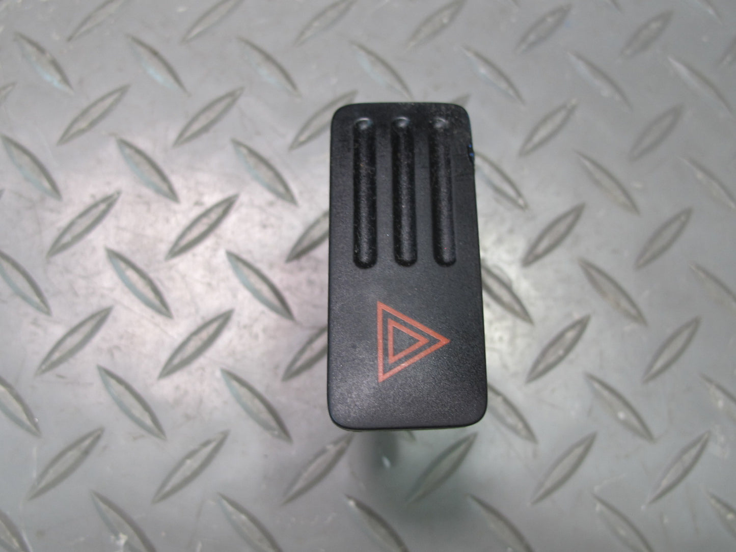 2003-2009 Lexus UZJ120L GX470 Emergency Hazard Warning Light Switch