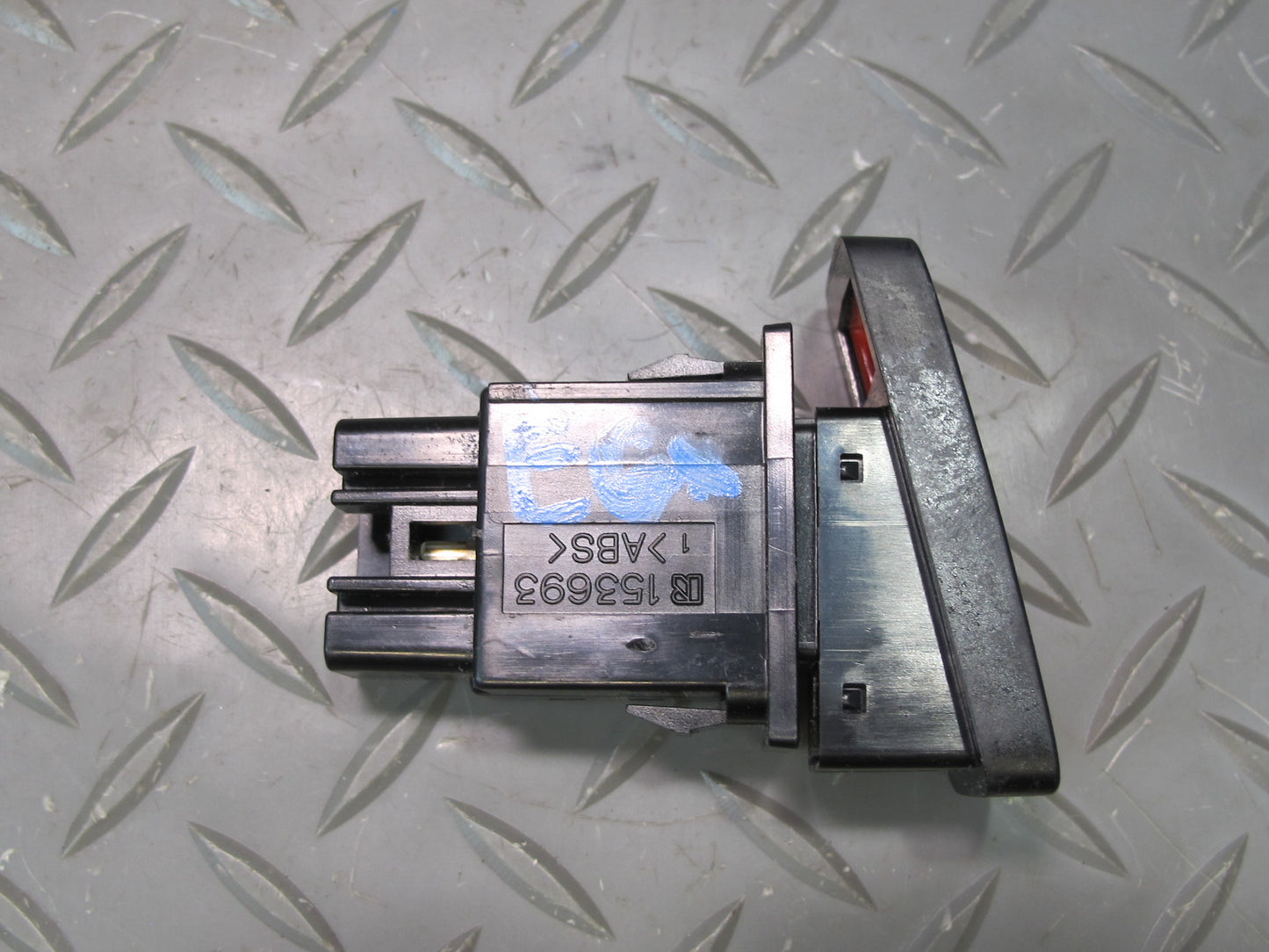 2003-2009 Lexus UZJ120L GX470 Emergency Hazard Warning Light Switch