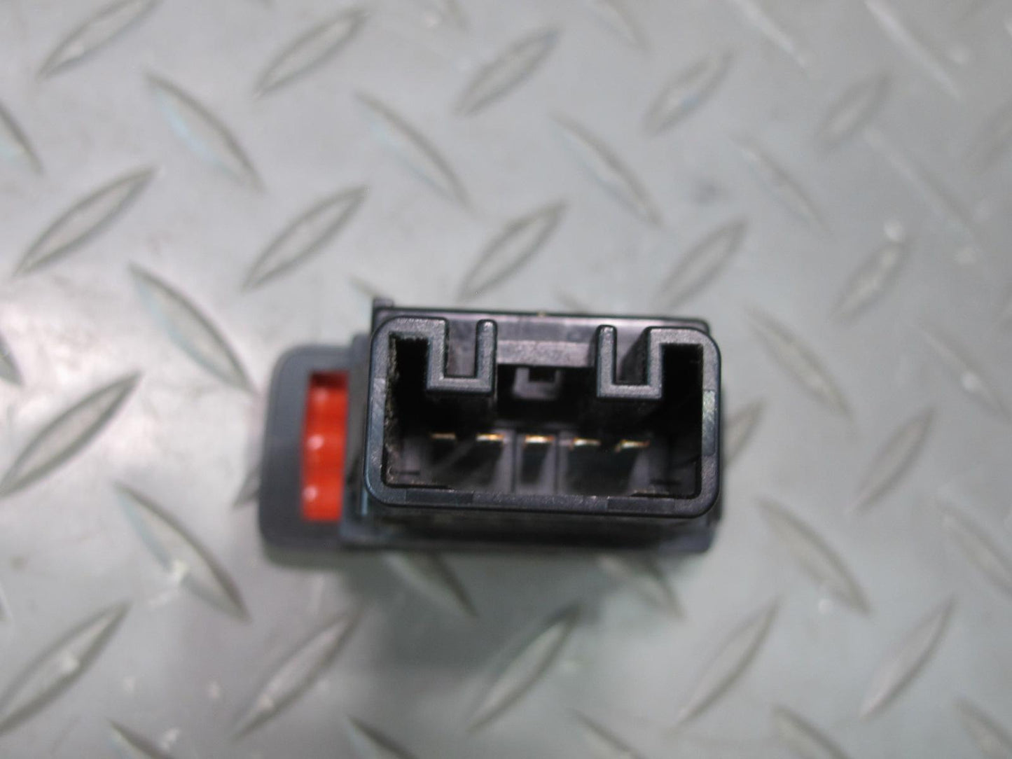 2003-2009 Lexus UZJ120L GX470 Emergency Hazard Warning Light Switch