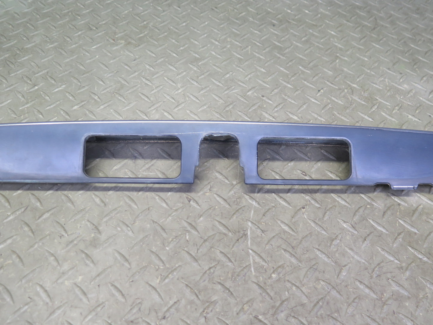 2003-2009 Lexus UZJ120L GX470 Rear Tailgate Finish Trim Molding 75132-60080