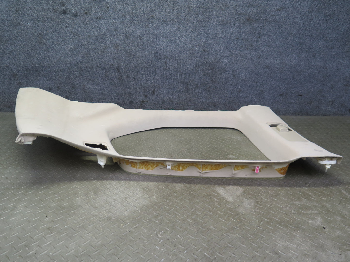 03-09 Lexus UZJ120L GX470 Rear Left & Right Side Upper Pillar Quarter Trim Set