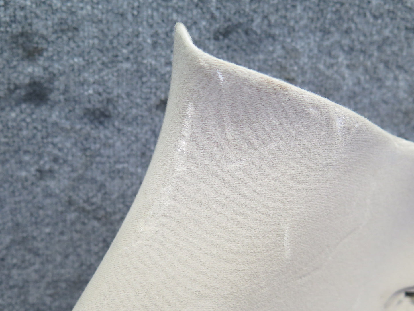 03-09 Lexus UZJ120L GX470 Rear Left & Right Side Upper Pillar Quarter Trim Set