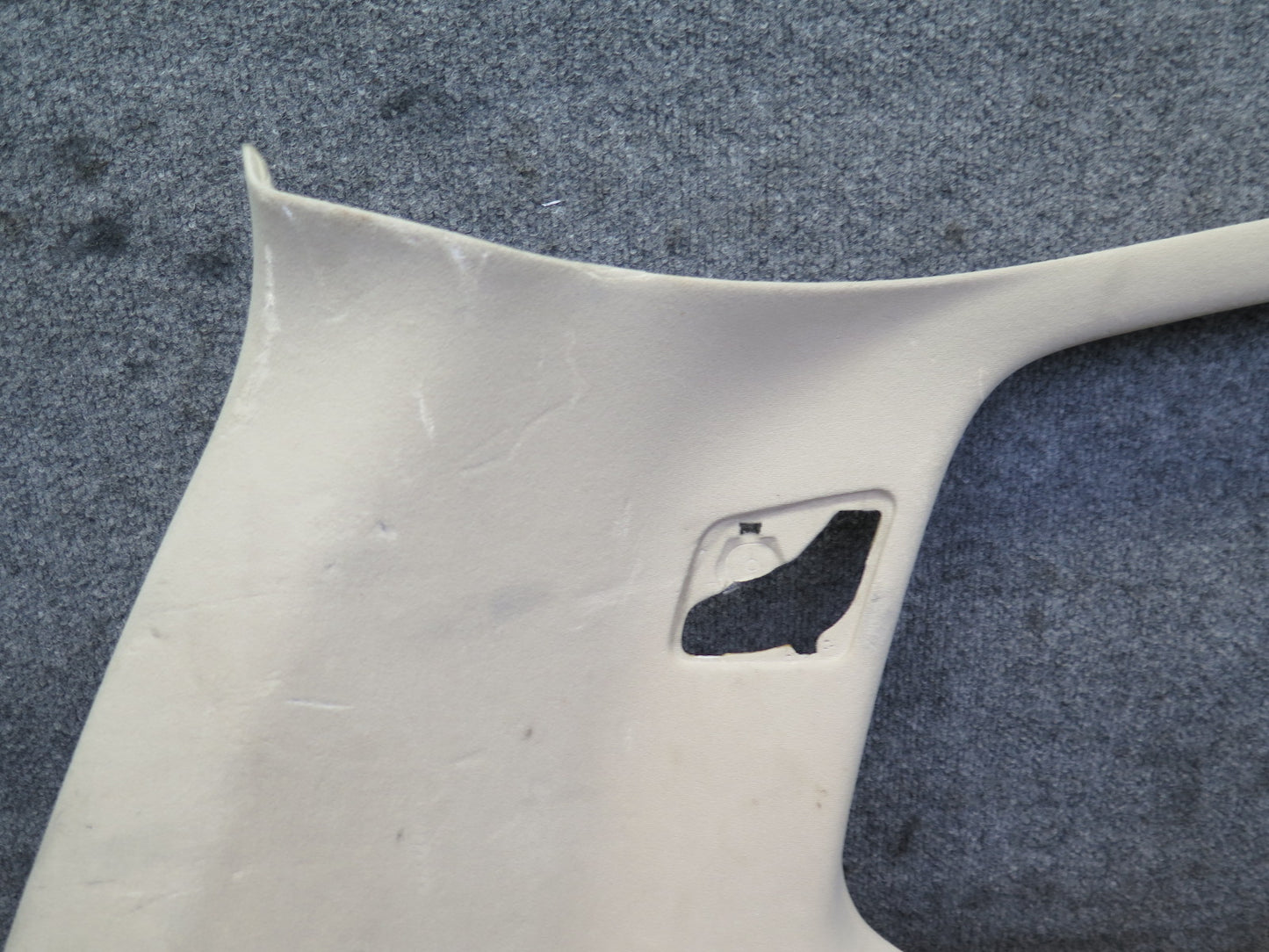 03-09 Lexus UZJ120L GX470 Rear Left & Right Side Upper Pillar Quarter Trim Set