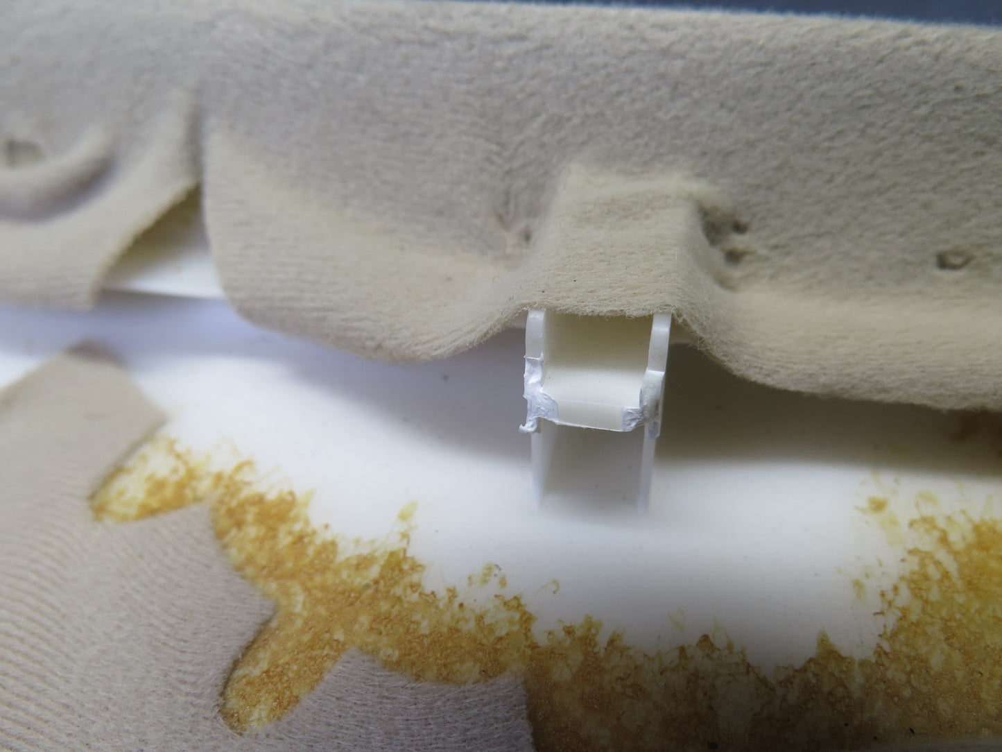 03-09 Lexus UZJ120L GX470 Rear Left & Right Side Upper Pillar Quarter Trim Set