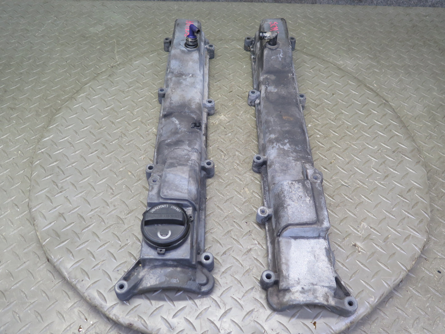 98-00 Lexus SC300 3.0L 2JZGE Set of 2 Engine Cylinder Head Valve Cover OEM