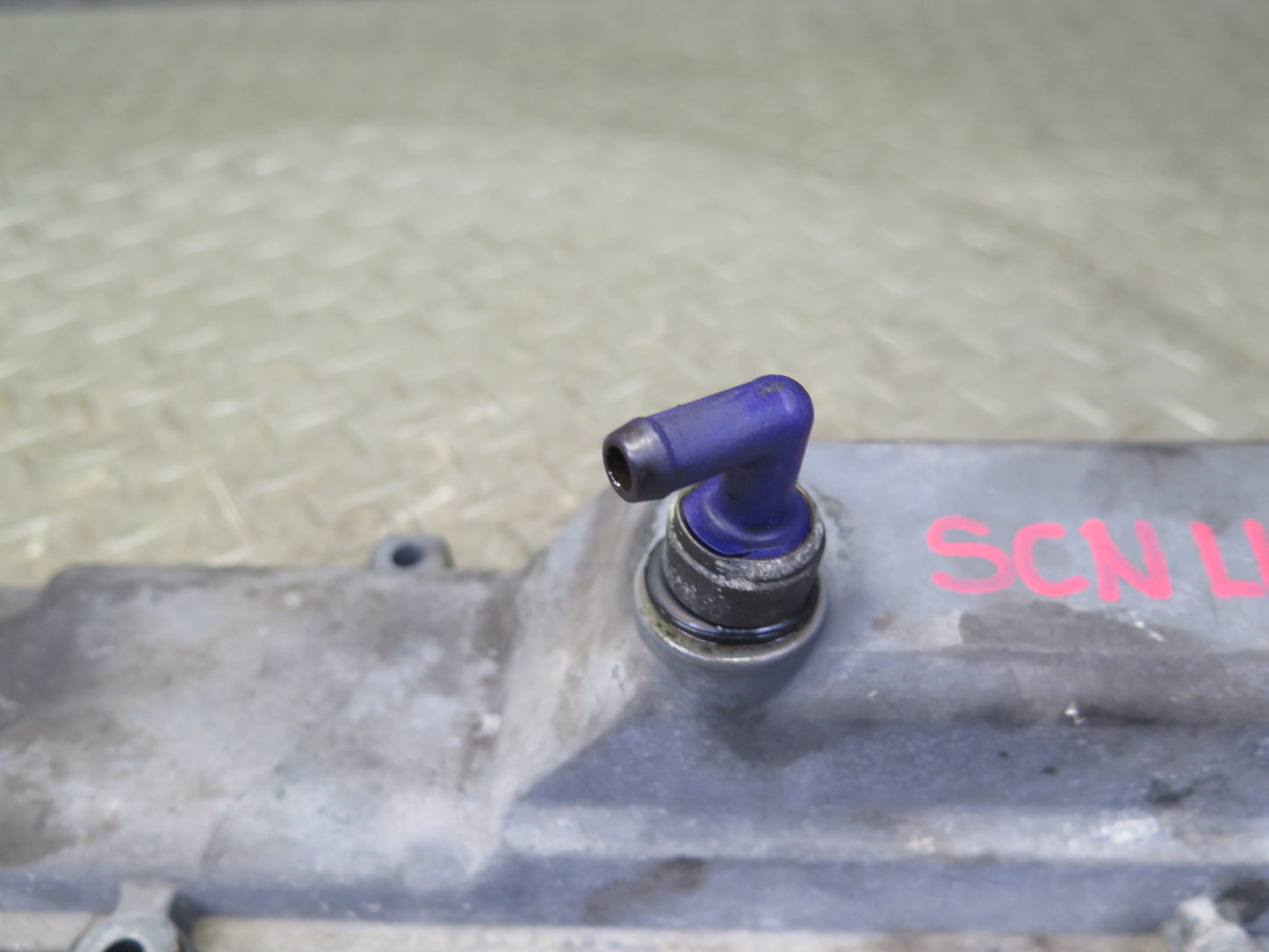 98-00 Lexus SC300 3.0L 2JZGE Set of 2 Engine Cylinder Head Valve Cover OEM