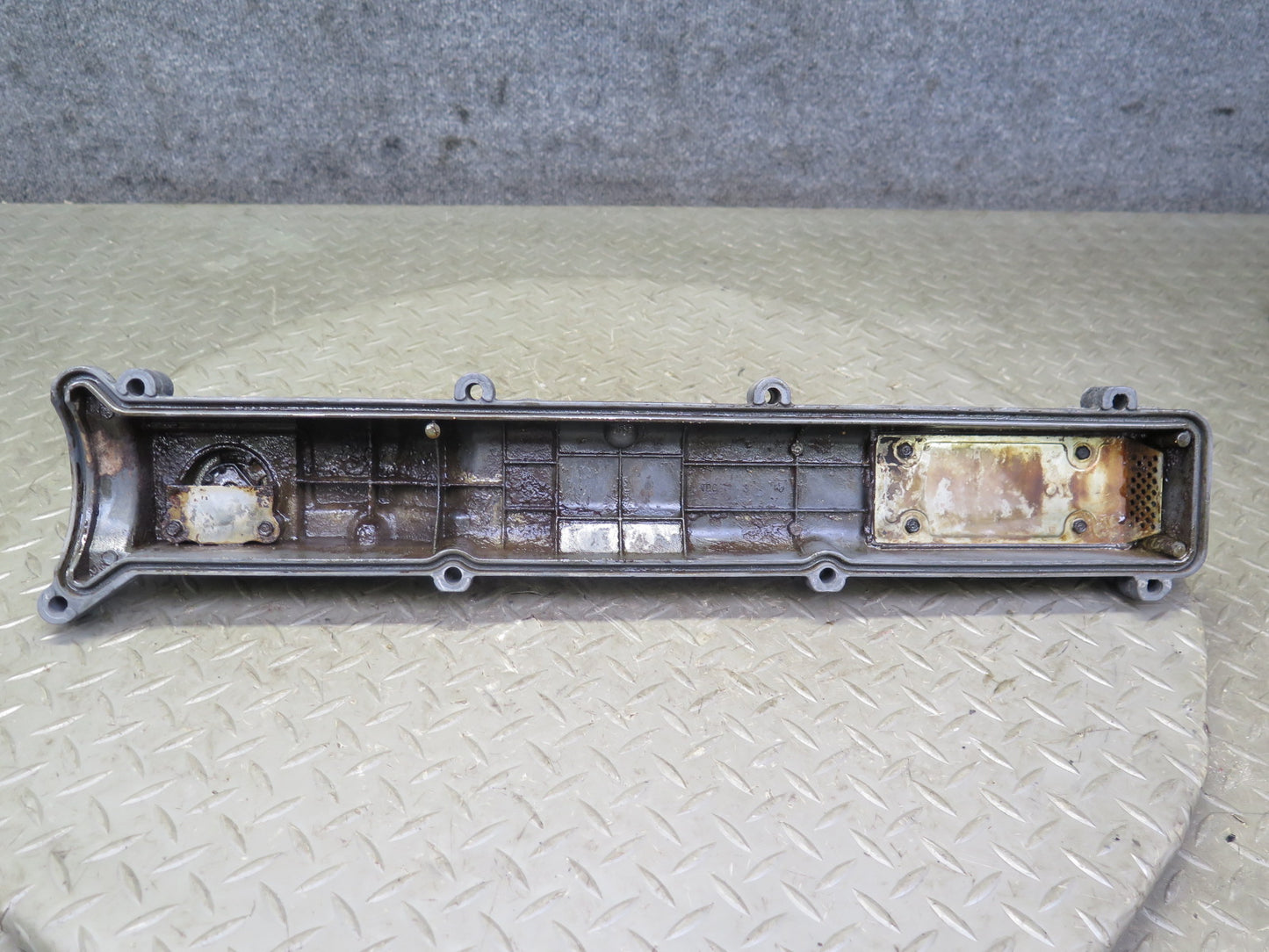 98-00 Lexus SC300 3.0L 2JZGE Set of 2 Engine Cylinder Head Valve Cover OEM