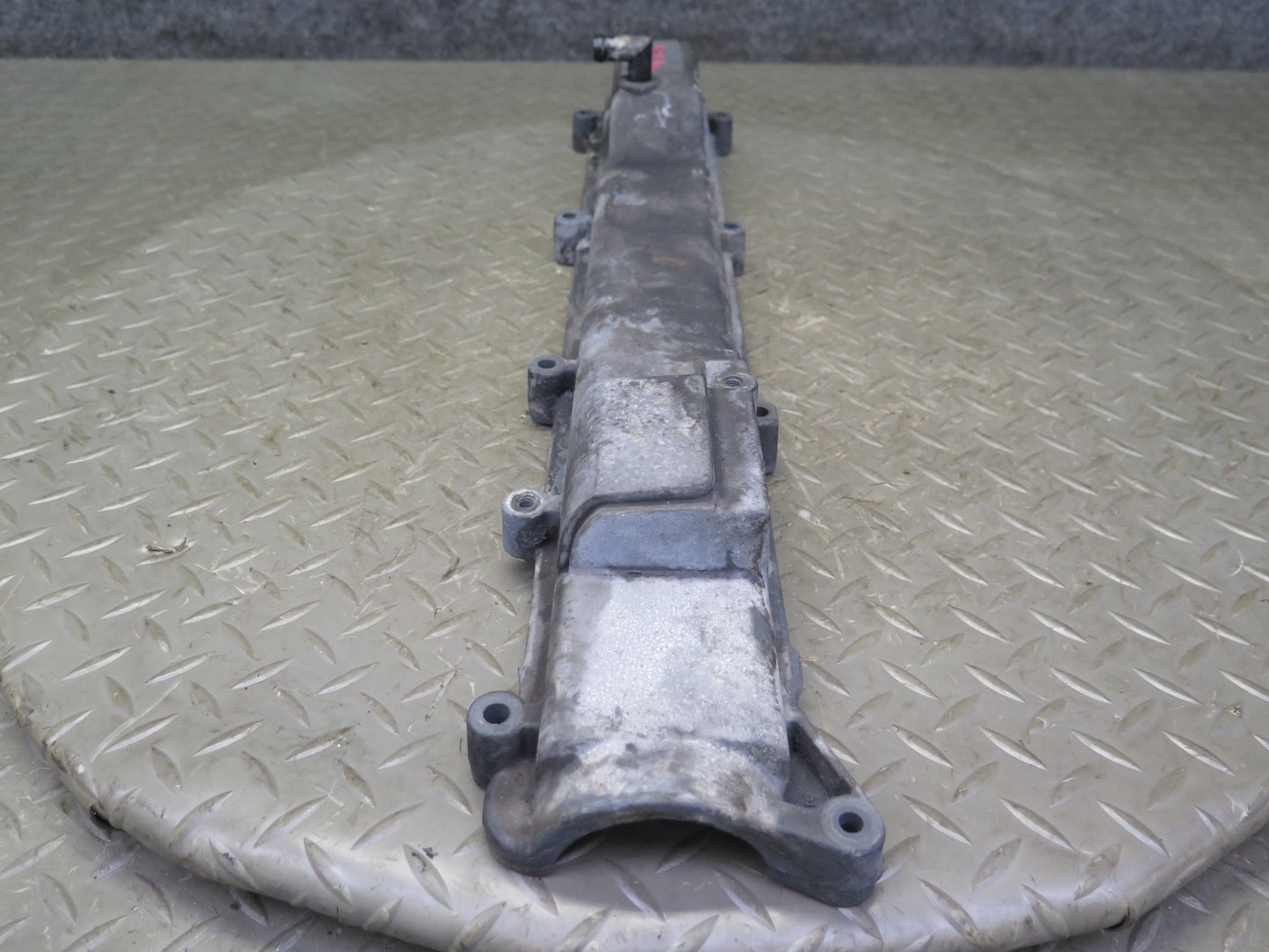 98-00 Lexus SC300 3.0L 2JZGE Set of 2 Engine Cylinder Head Valve Cover OEM