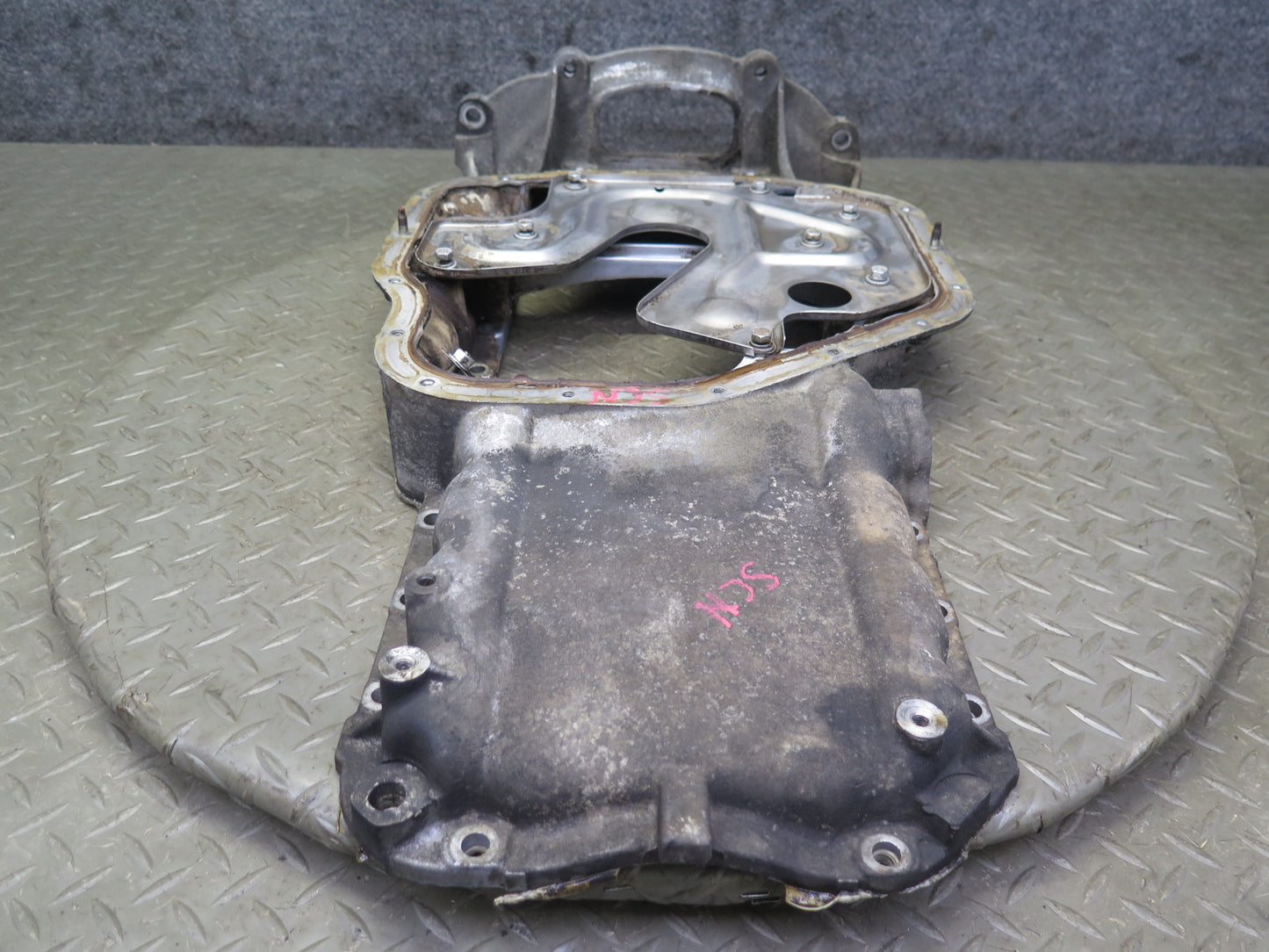 92-00 Lexus JZZ31L SC300 3.0L 2JZGE Engine Upper Oil Pan w Baffle OEM