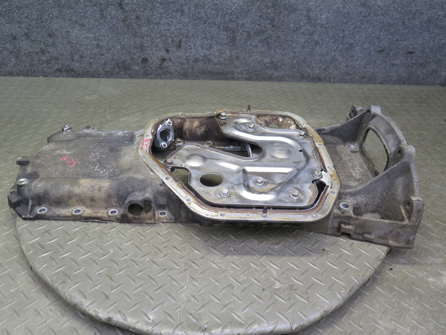 92-00 Lexus JZZ31L SC300 3.0L 2JZGE Engine Upper Oil Pan w Baffle OEM