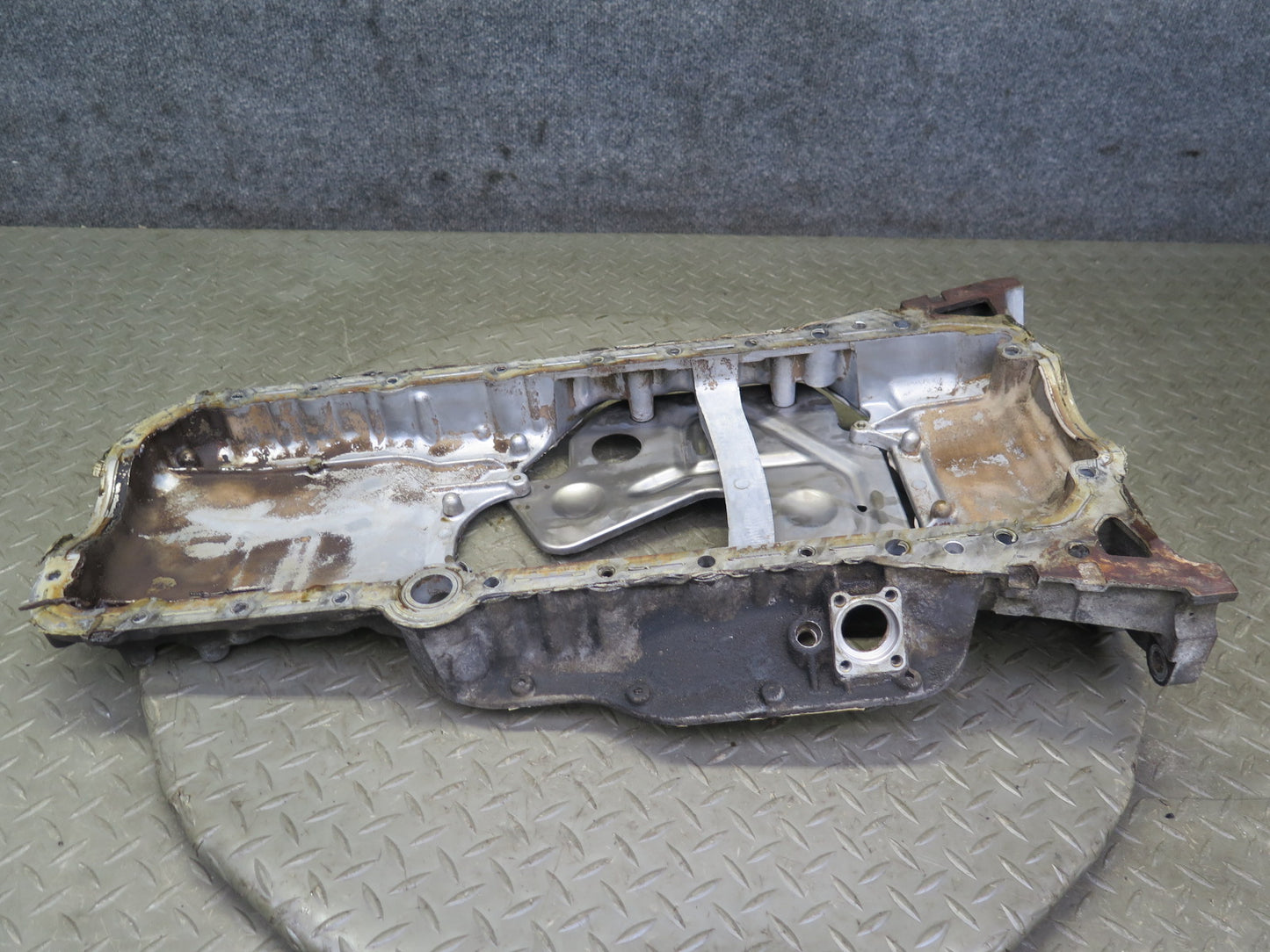 92-00 Lexus JZZ31L SC300 3.0L 2JZGE Engine Upper Oil Pan w Baffle OEM