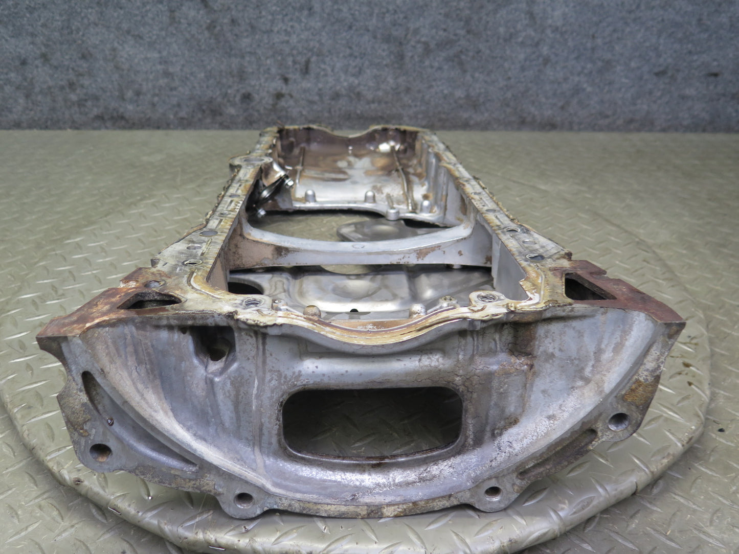 92-00 Lexus JZZ31L SC300 3.0L 2JZGE Engine Upper Oil Pan w Baffle OEM