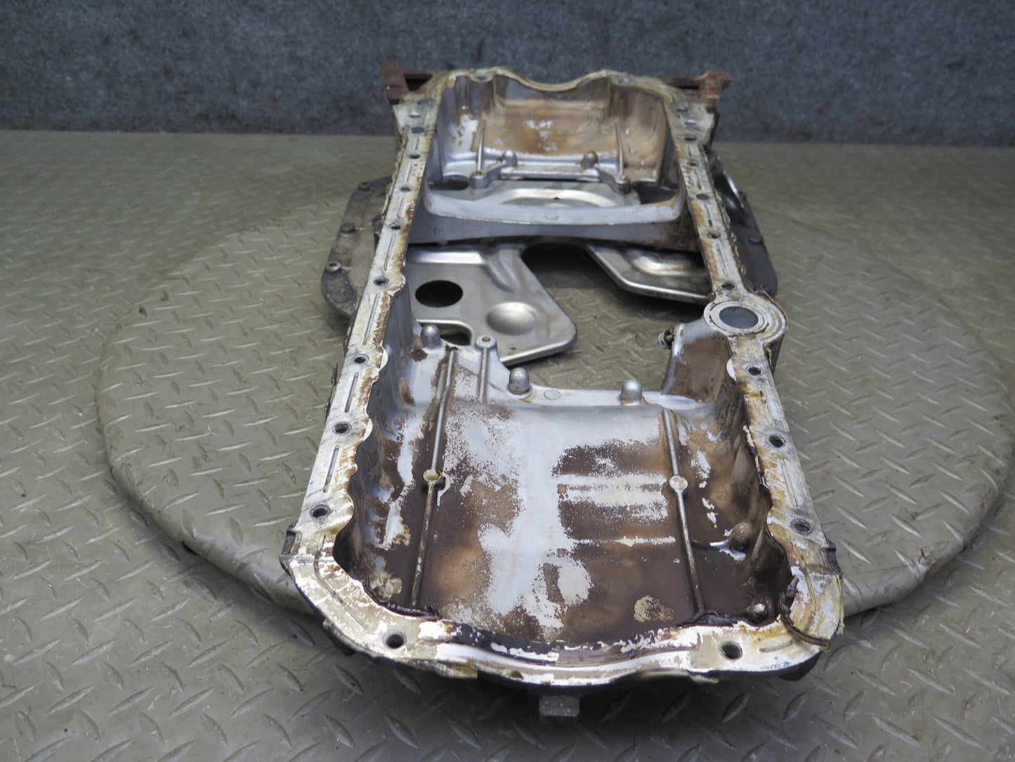 92-00 Lexus JZZ31L SC300 3.0L 2JZGE Engine Upper Oil Pan w Baffle OEM