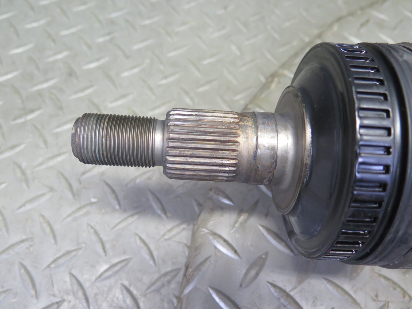 1997-2002 Porsche Boxster 986 RWD M/T Rear Right Axle Shaft 98633202403