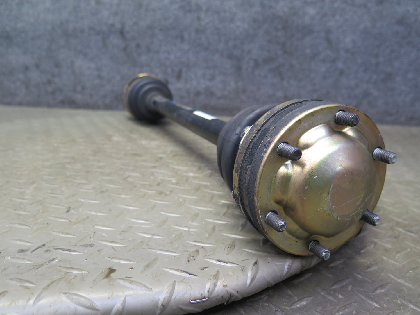 1997-2002 Porsche Boxster 986 RWD M/T Rear Right Axle Shaft 98633202403