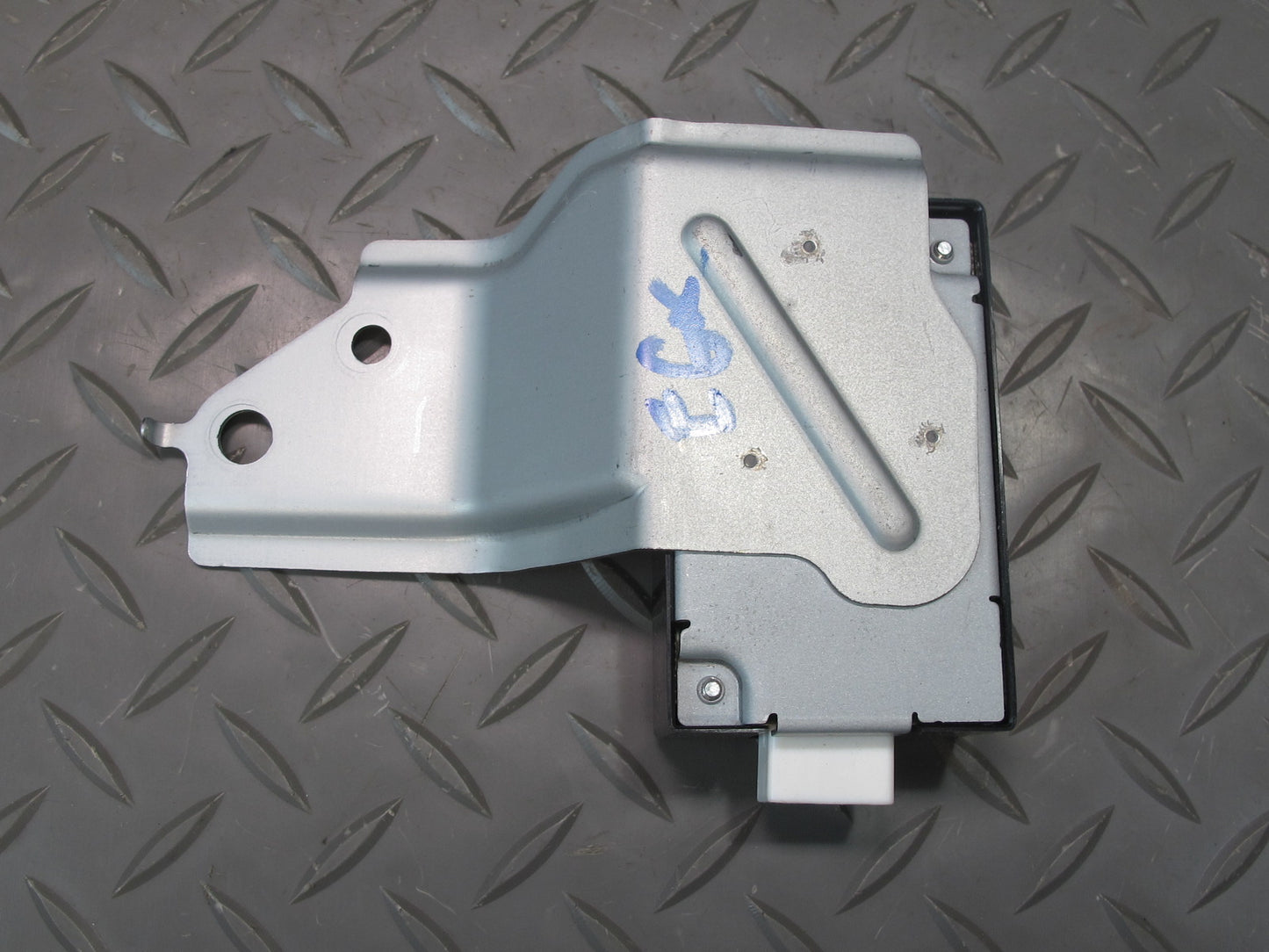 2003-2009 Lexus UZJ120L GX470 TPMS Tire Pressure Monitoring Sensor 89792-60010