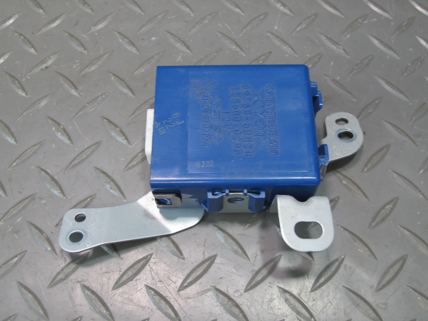 2006-2007 Lexus UZJ120L GX470 Tire Pressure Monitor Control Module 89769-60020