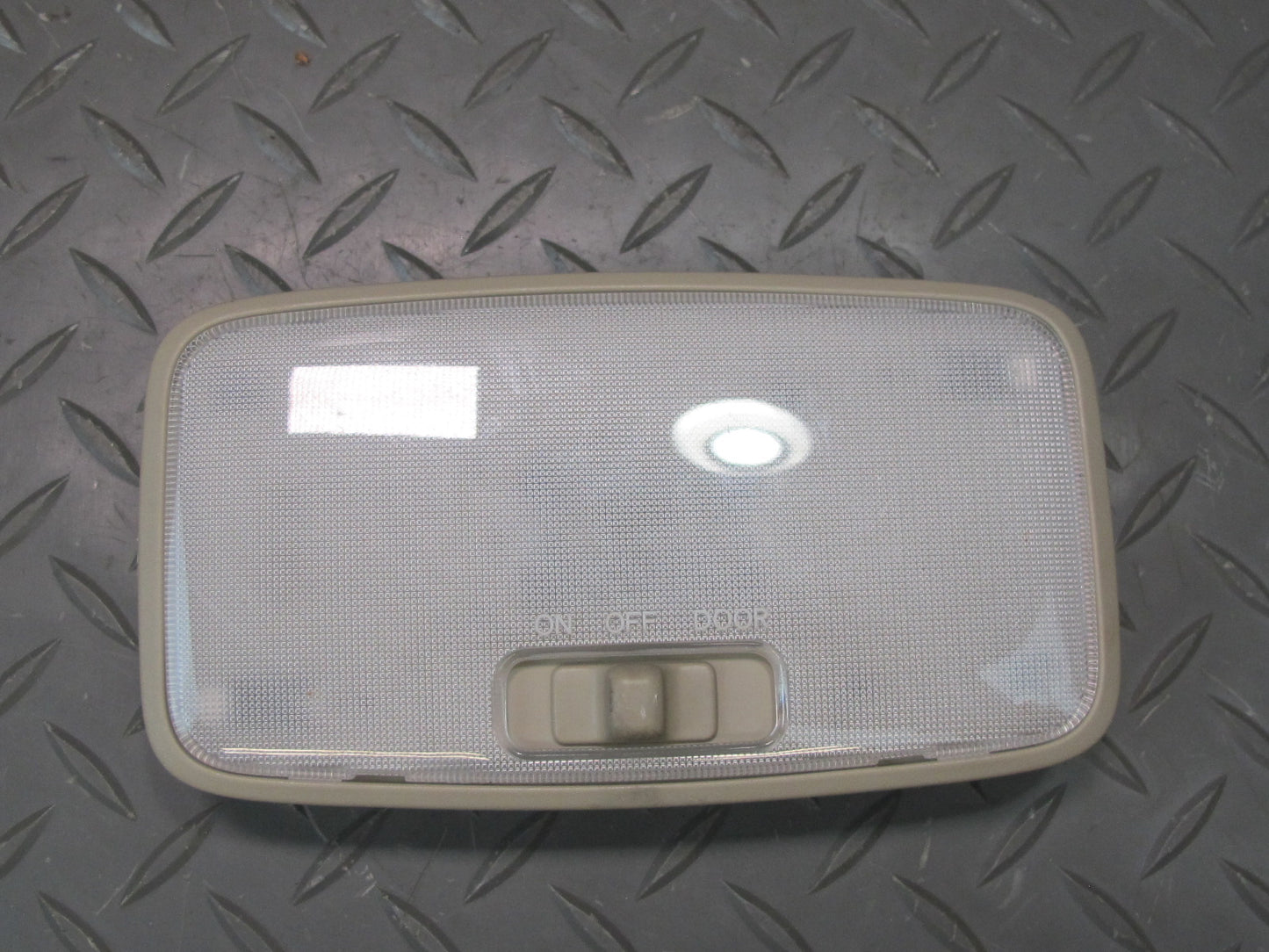 03-09 Lexus UZJ120L GX470 Front & Rear Roof Overhead Dome Reading Light Lamp Set