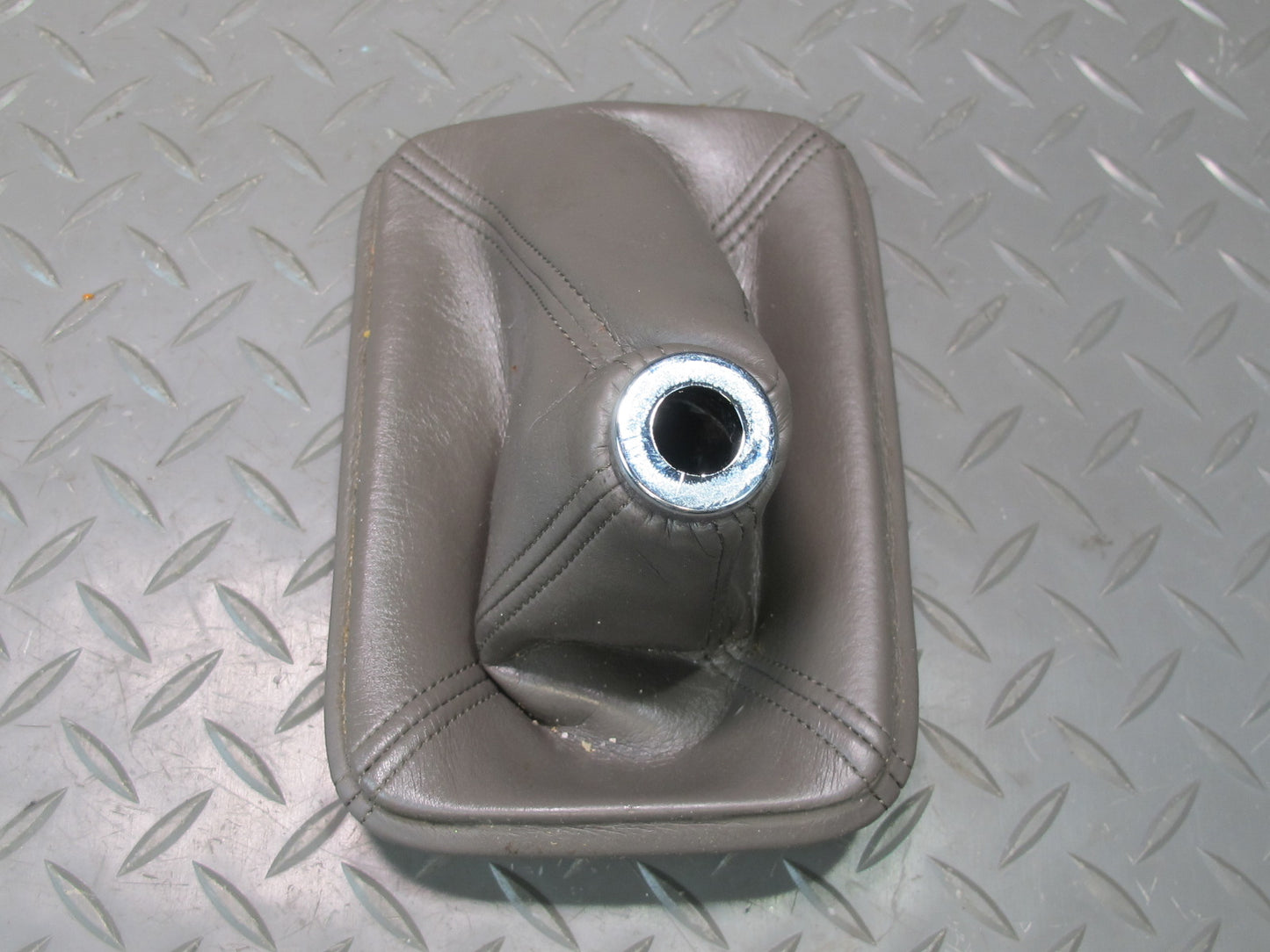 2003-2009 Lexus UZJ120L GX470 Transfer Case Shifter Knob W/ Leather Boot