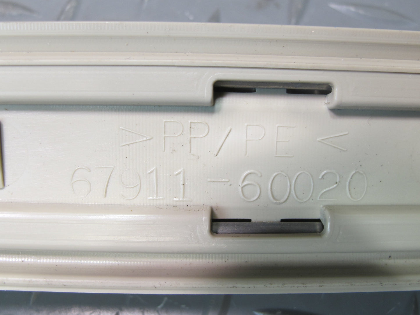 2003-2009 Lexus UZJ120L GX470 Front & Rear Door Inner Scuff Sill Plate Trim Set