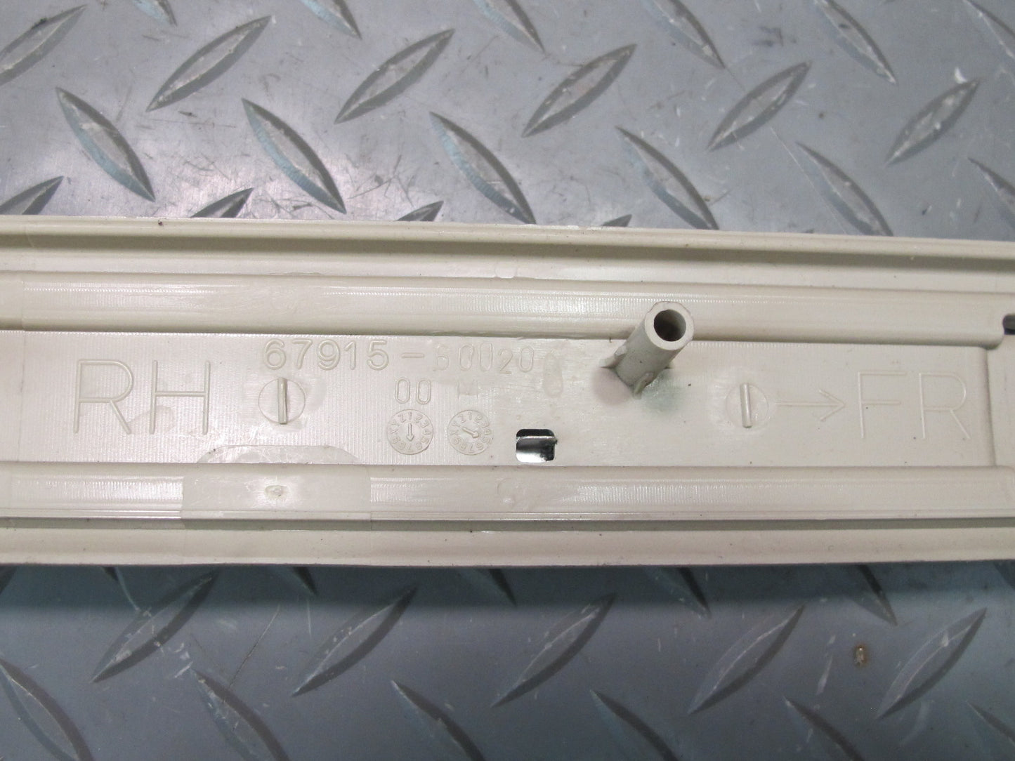 2003-2009 Lexus UZJ120L GX470 Front & Rear Door Inner Scuff Sill Plate Trim Set