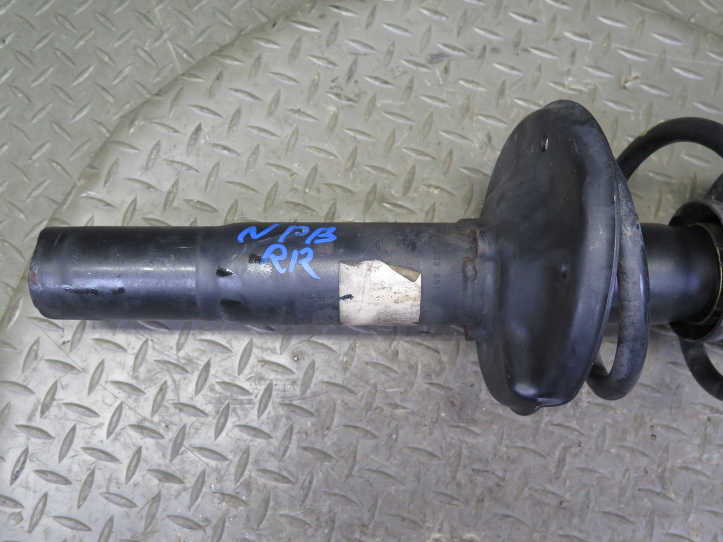 1997-2004 Porsche Boxster 986 RWD Rear Strut Shock Absorber Set of 2 72K Miles