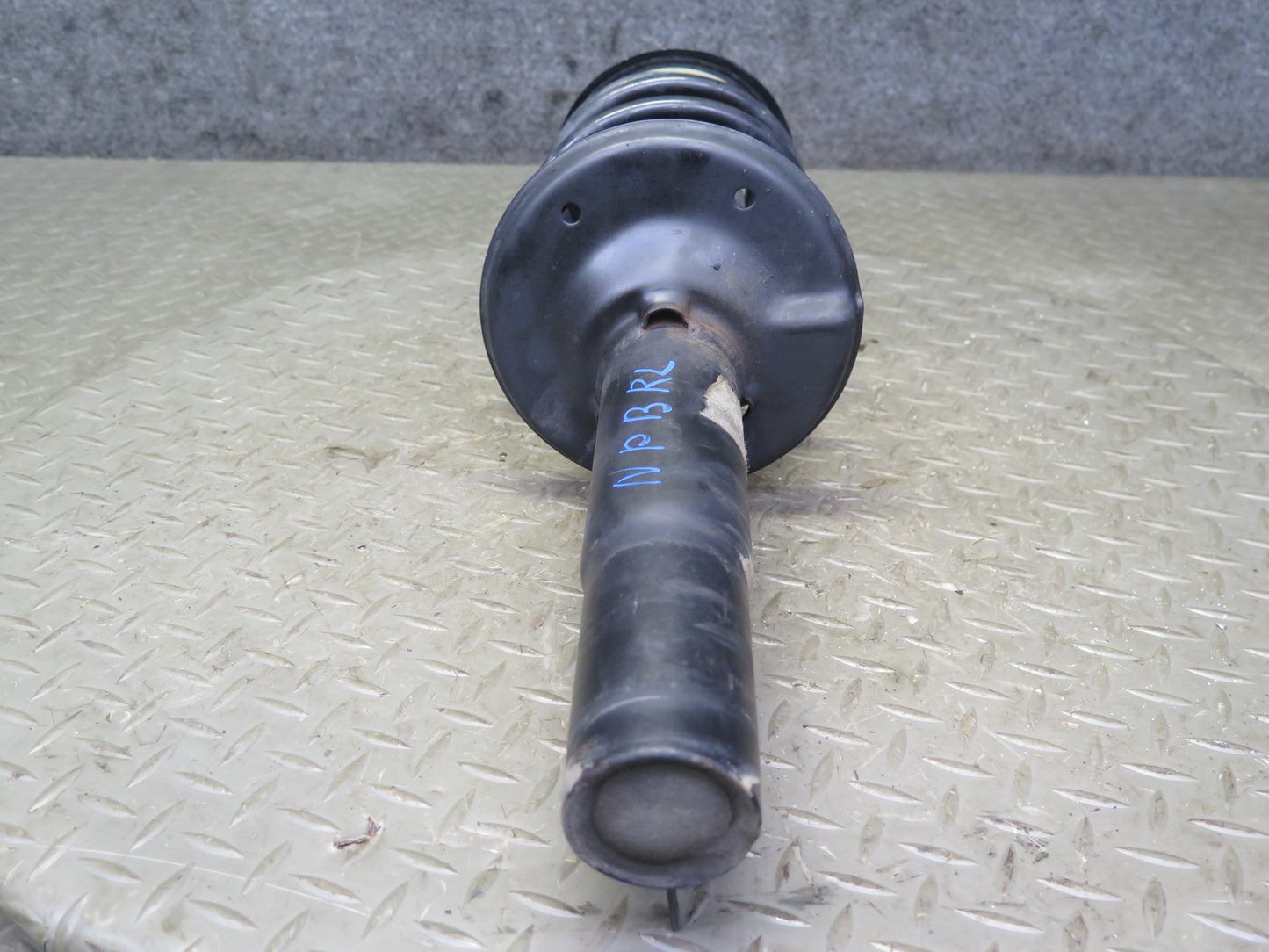 1997-2004 Porsche Boxster 986 RWD Rear Strut Shock Absorber Set of 2 72K Miles