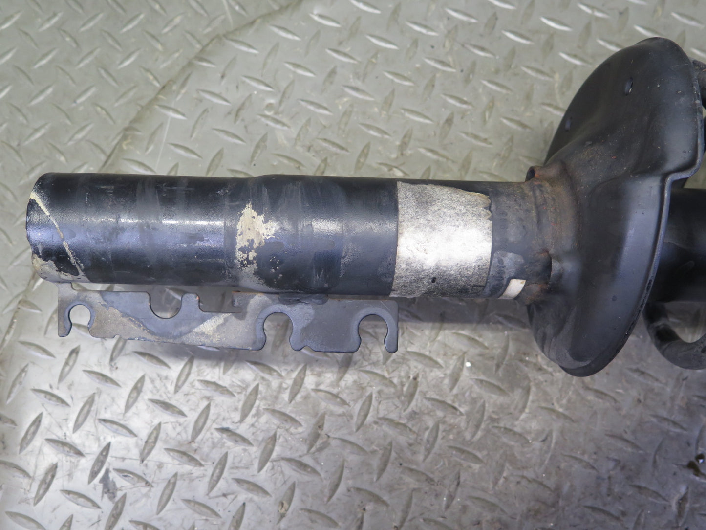 1997-2004 Porsche Boxster 986 RWD Rear Strut Shock Absorber Set of 2 72K Miles