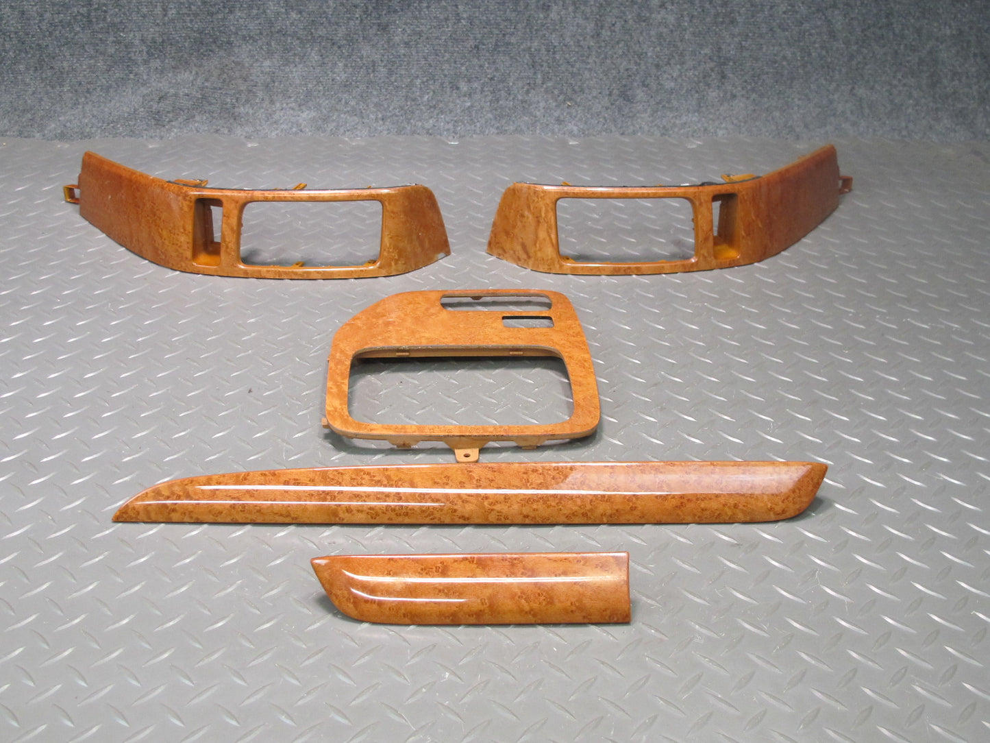 2003-2007 Lexus UZJ120L GX470 Dash Center Console Air Vent Wood Trim Panel Set