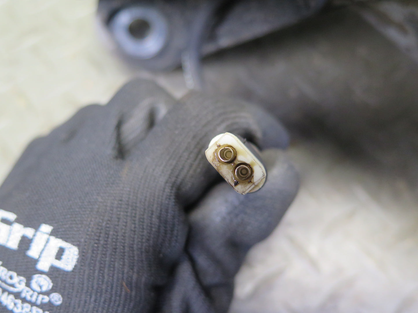 1997-2004 Porsche Boxster 986 Rear Left Spindle Knuckle Wheel Hub Bearing