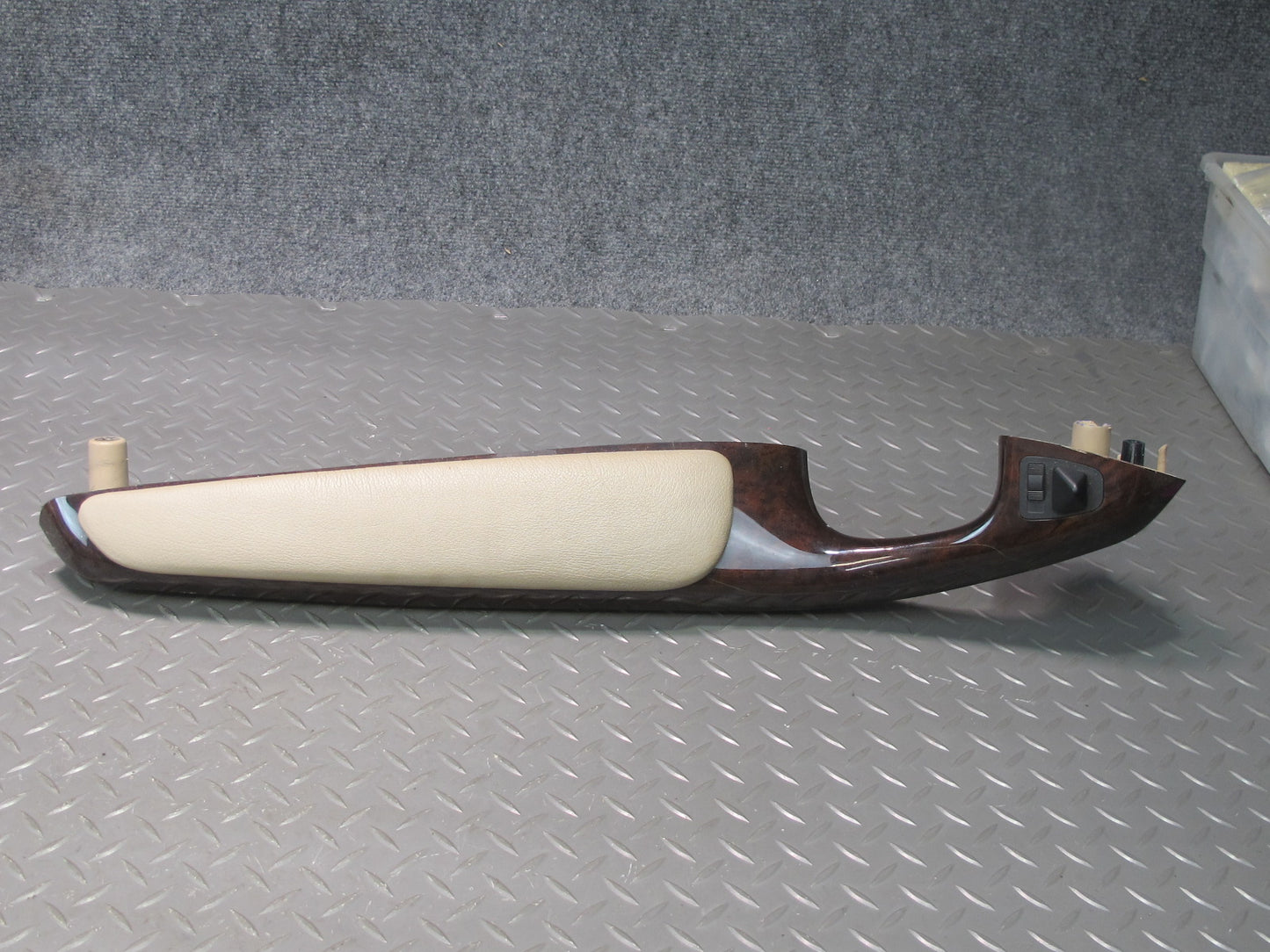 01-06 BMW E46 330ci Convertible Dash Center Console Armrest Wood Trim Panel Set