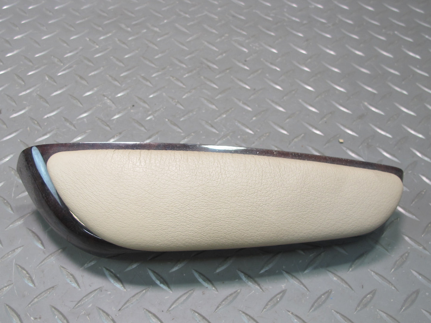 01-06 BMW E46 330ci Convertible Dash Center Console Armrest Wood Trim Panel Set