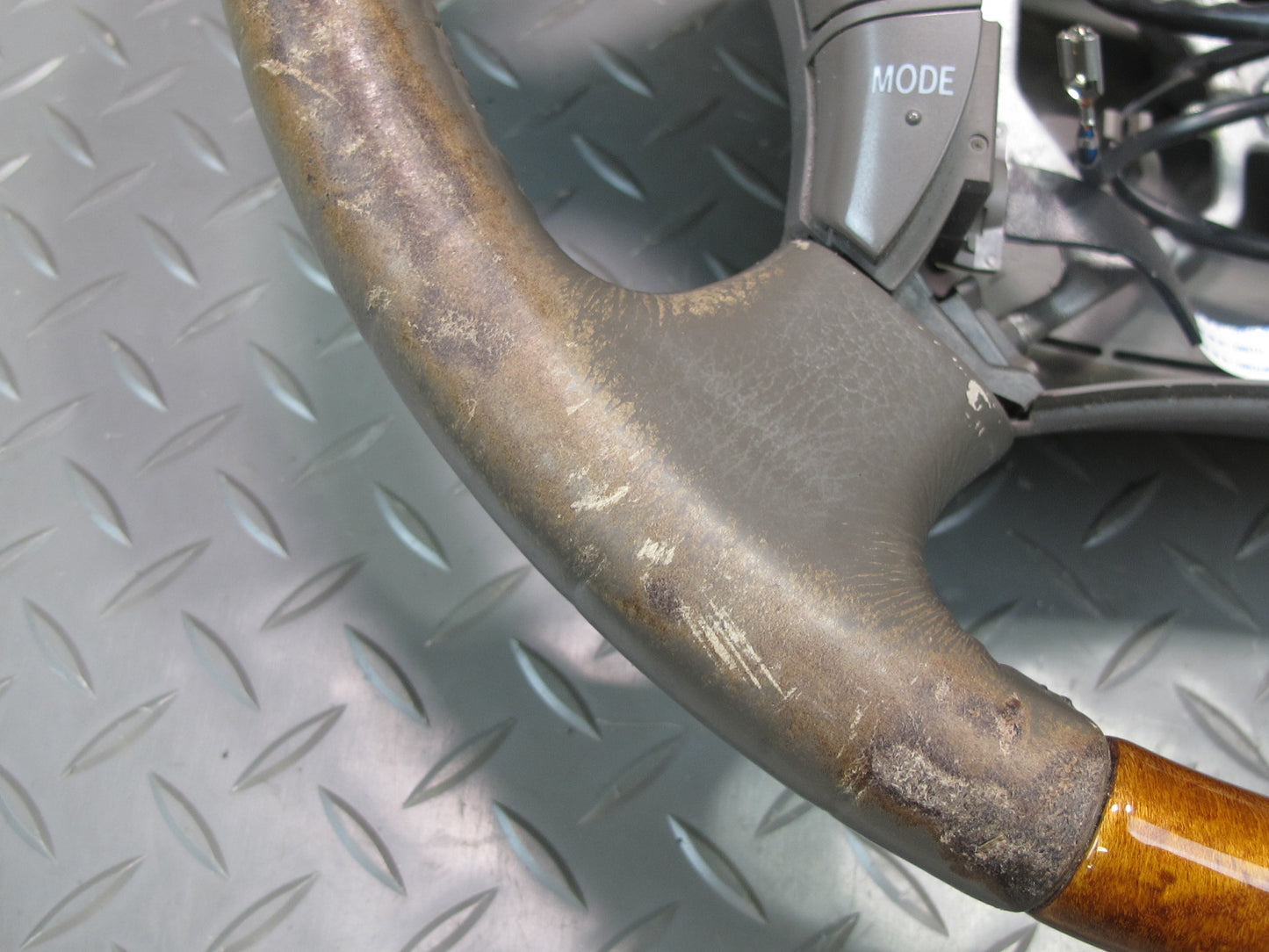 2003-2009 Lexus UZJ120L GX470 Leather Wood Steering W/ Controls