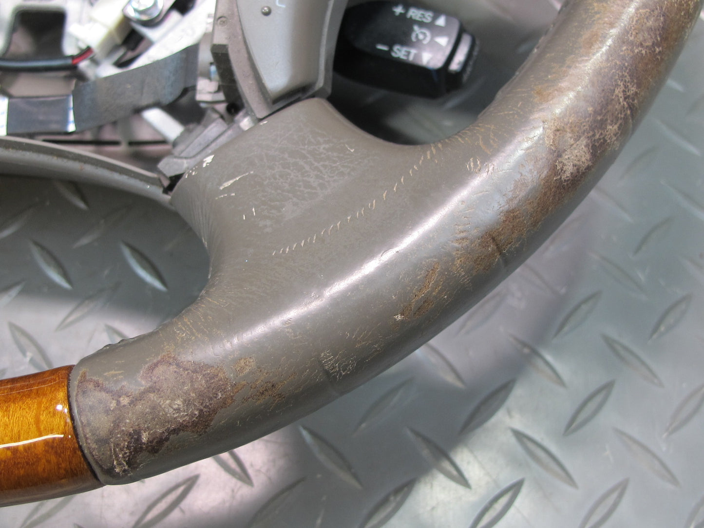 2003-2009 Lexus UZJ120L GX470 Leather Wood Steering W/ Controls