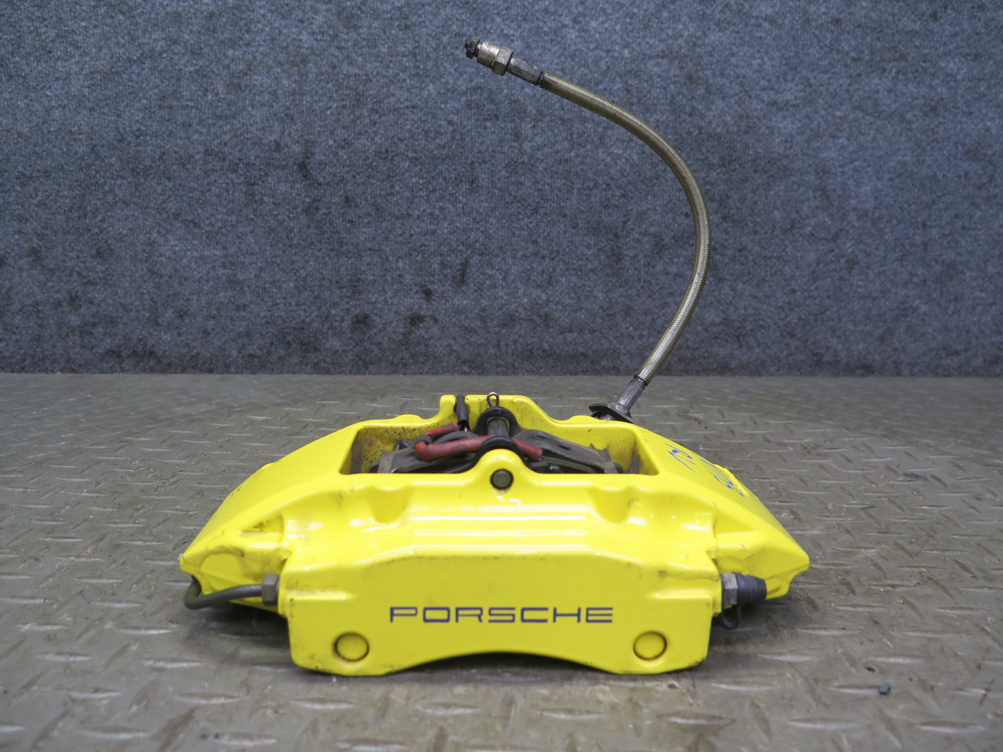 1997-2004 Porsche Boxster 986 Rear Left & Right Brembo Brake Caliper Set of 2