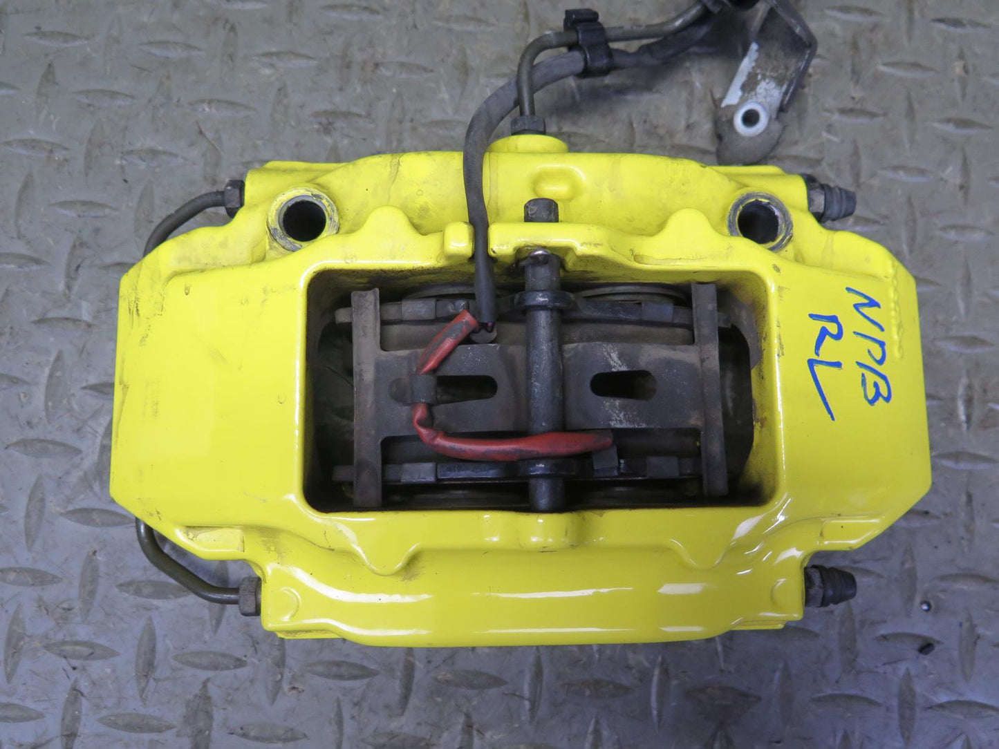 1997-2004 Porsche Boxster 986 Rear Left & Right Brembo Brake Caliper Set of 2