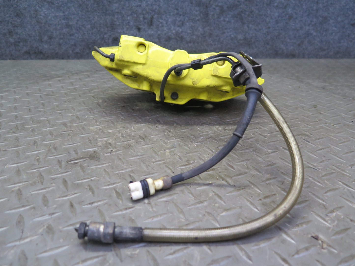 1997-2004 Porsche Boxster 986 Rear Left & Right Brembo Brake Caliper Set of 2