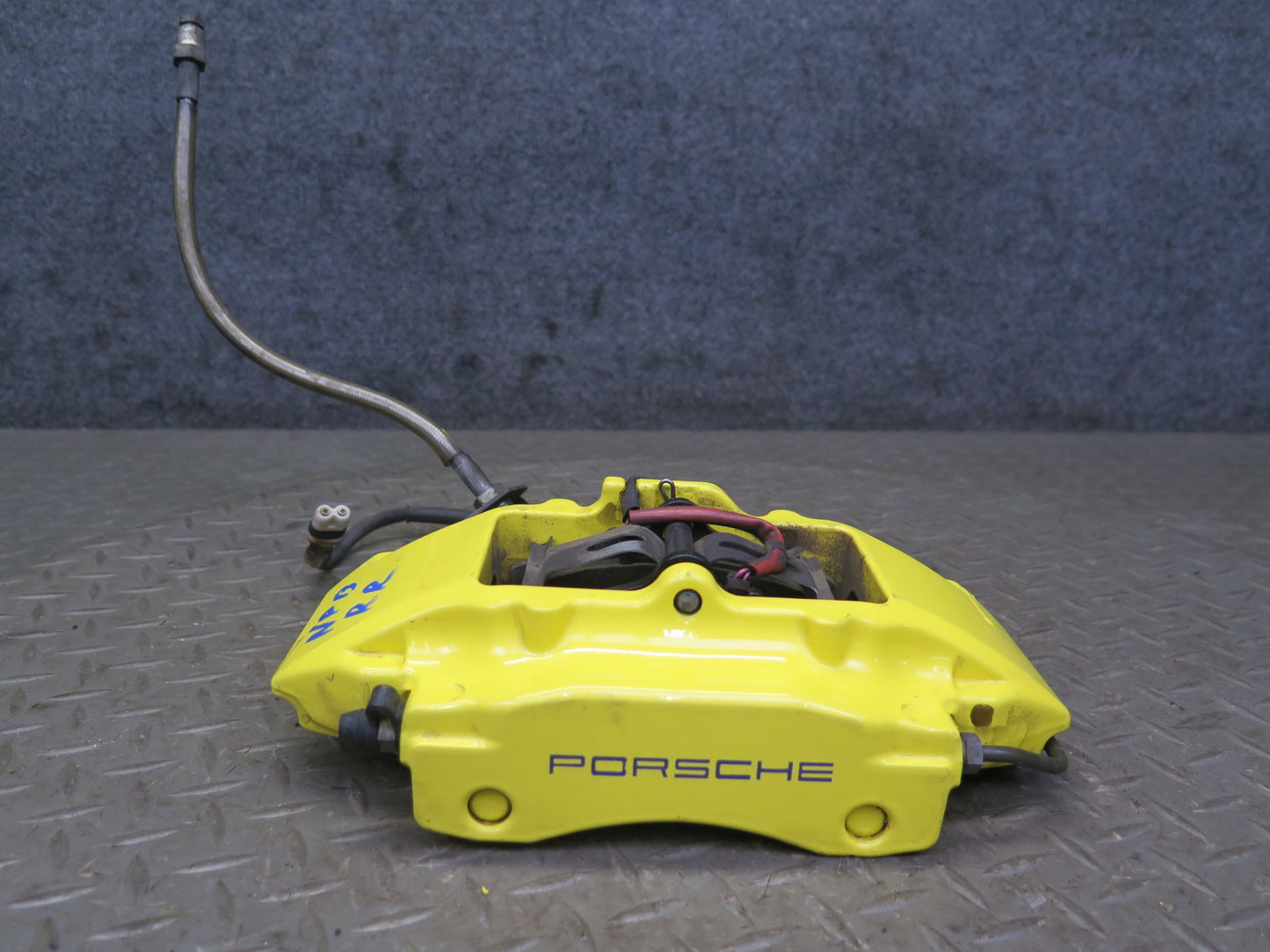 1997-2004 Porsche Boxster 986 Rear Left & Right Brembo Brake Caliper Set of 2