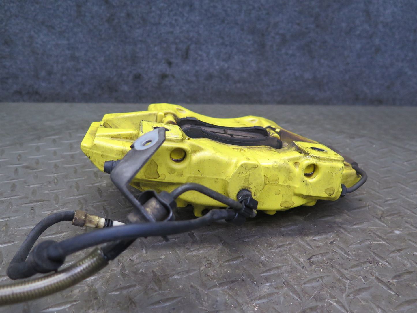 1997-2004 Porsche Boxster 986 Rear Left & Right Brembo Brake Caliper Set of 2