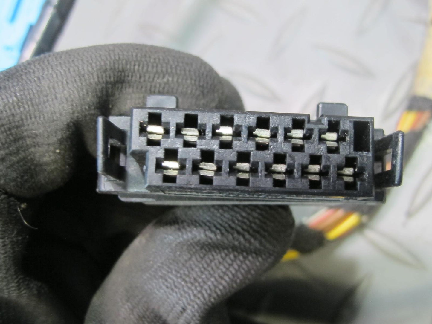 1997-2000 Porsche Boxster 986 GPS Navigation Head Unit Wire Wiring Harness