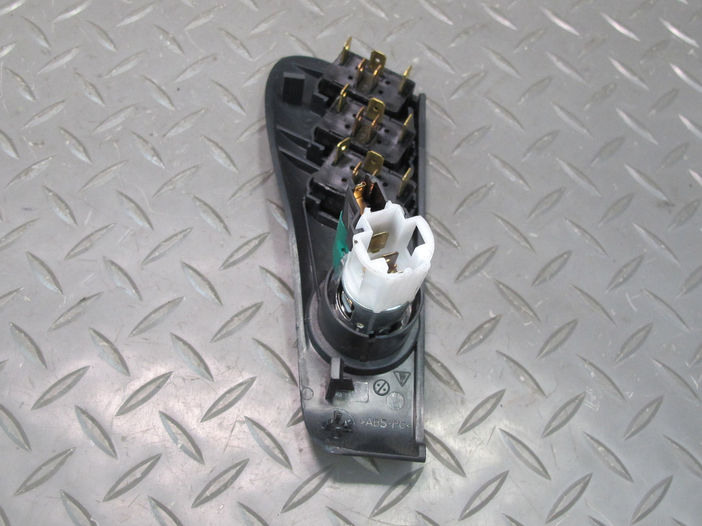 1997-2001 Porsche Boxster 986 Dash Front Right Trim Panel w Switches 98655223400