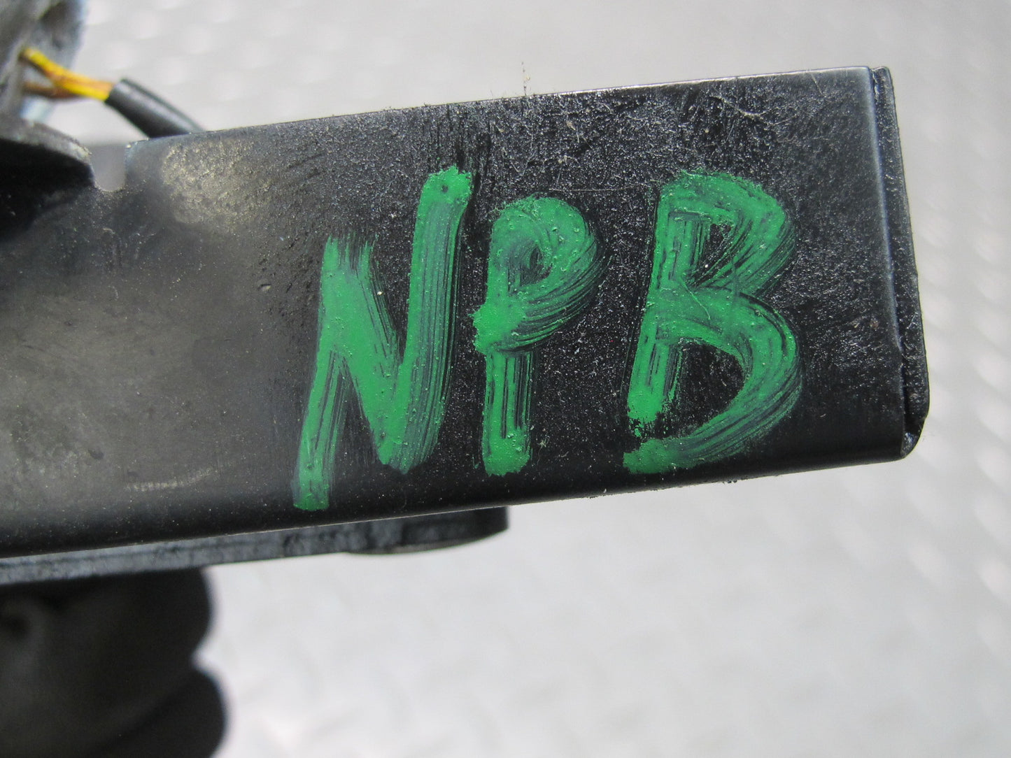 1997-2004 Porsche Boxster 986 Front Hood Bonnet Lock Latch 99651105301