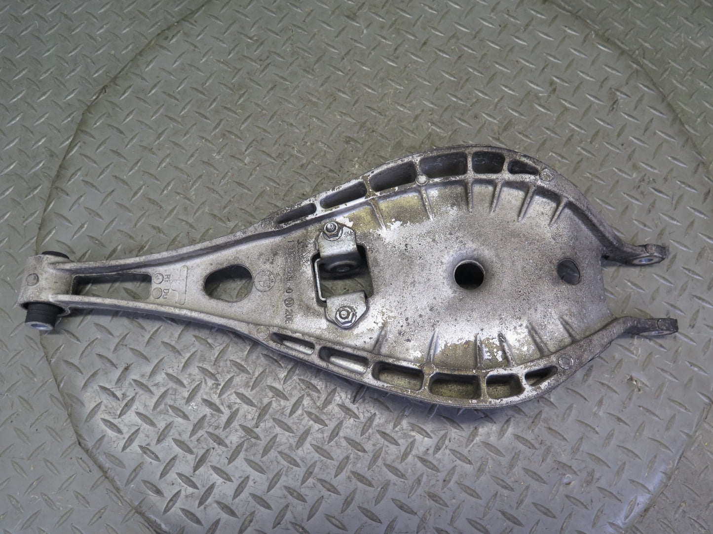 01-06 BMW E46 330ci RWD Set of 2 Rear Left Upper & Lower Control Arm 77K OEM