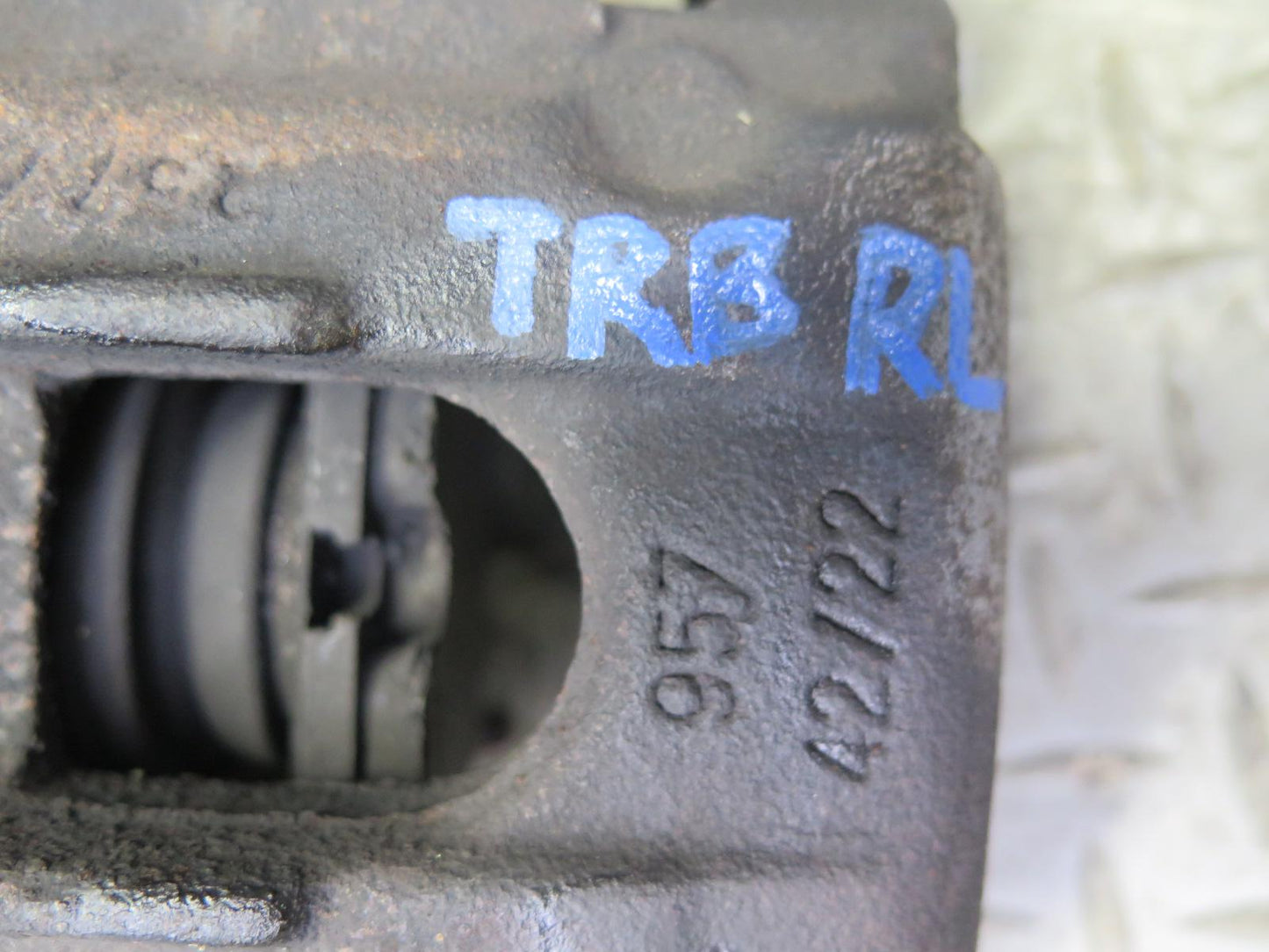 01-06 BMW E46 330i 330Ci RWD Set of 2 Rear Left & Right Brake Caliper 77K OEM