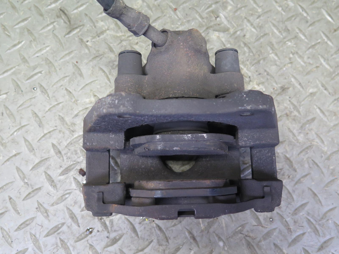 01-06 BMW E46 330i 330Ci RWD Set of 2 Rear Left & Right Brake Caliper 77K OEM